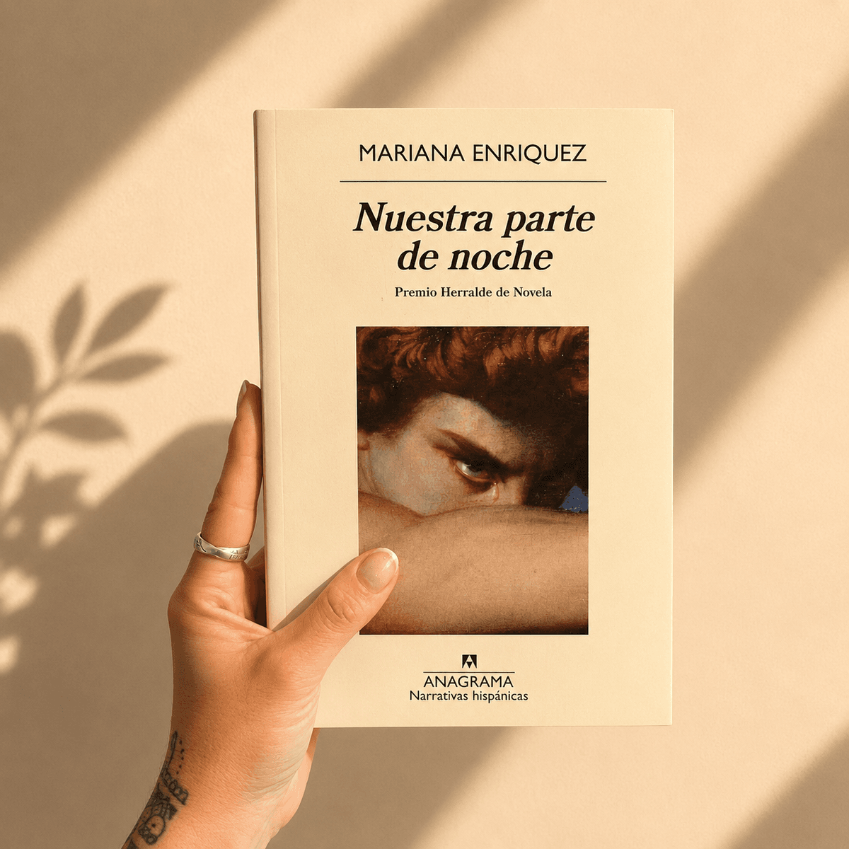 Portada de Nuestra parte de noche